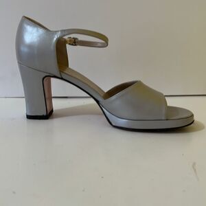 Ferragamo Silver Gray Block Heel Peep Toe Mary Jane Pumps Size 7
